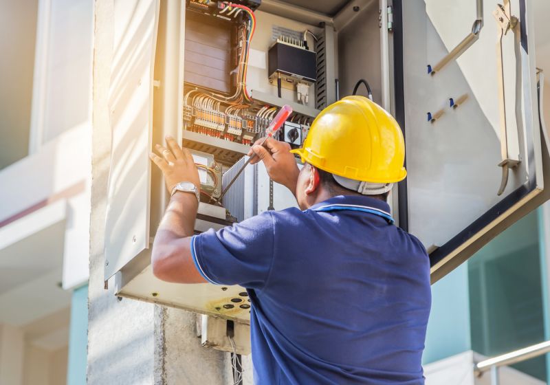 Breaker Panel Repair in Pasadena, CA